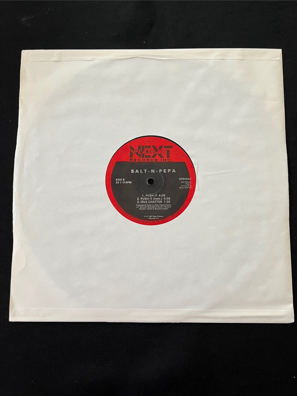 Salt ‘N’ Pepa - “Tramp (Remix)” Vinyl Record - Picture 4 of 6